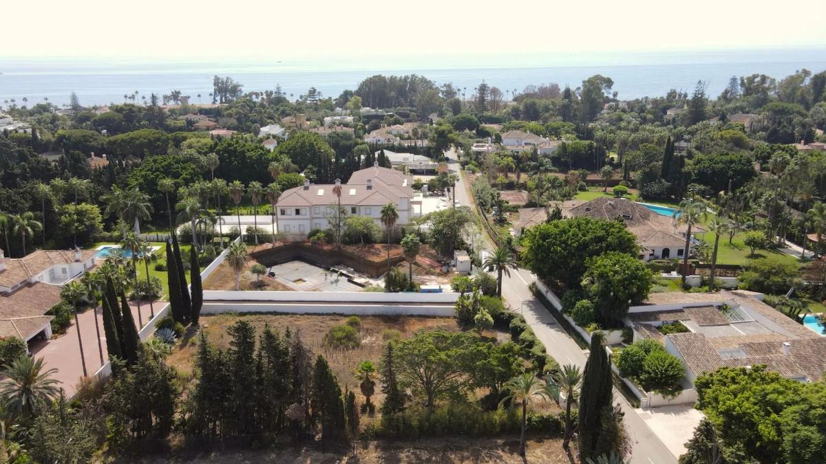 Terreno en venta en Marbella, Malaga photo 3