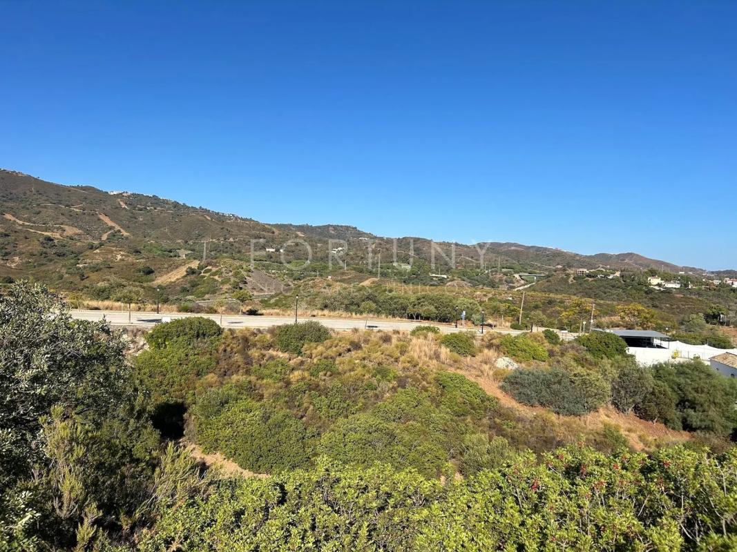 Terreno en venta en Marbella, Malaga photo 4