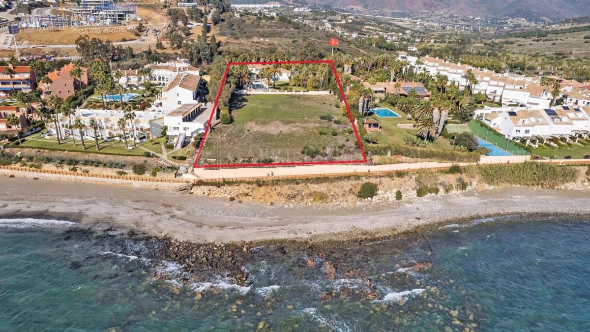 Land for sale in Estepona, Malaga photo 4