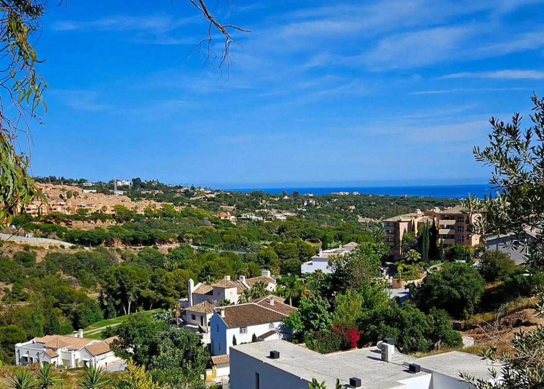 Terreno en venta en Marbella, Malaga photo 4