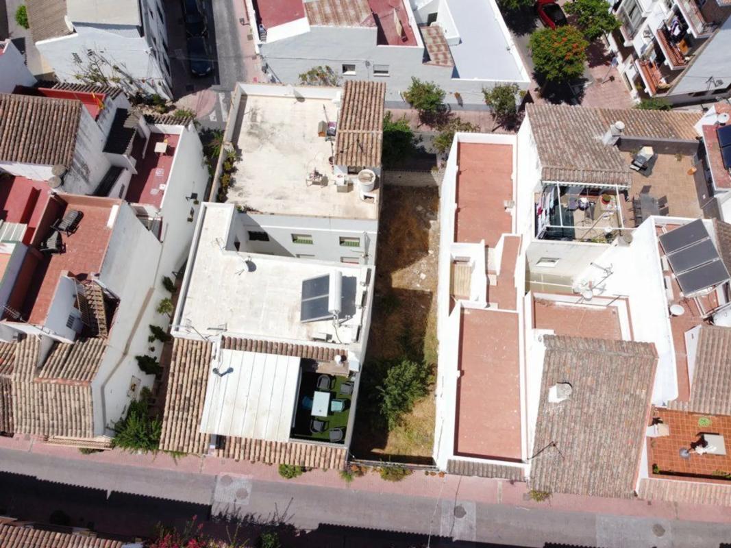 Działka na sprzedaż w Estepona, Malaga photo 5