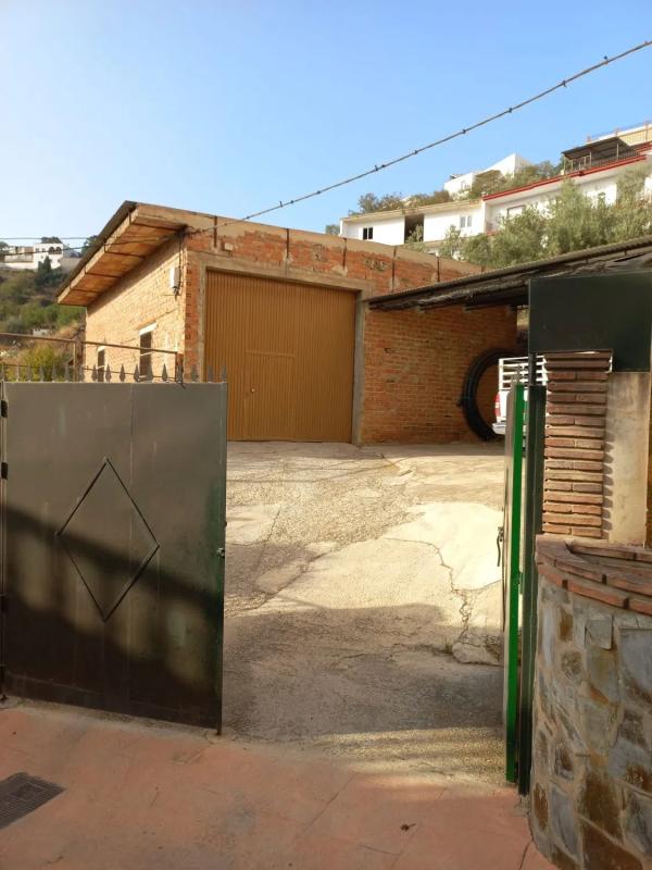 Terreno en venta en Sayalonga, Malaga photo 3