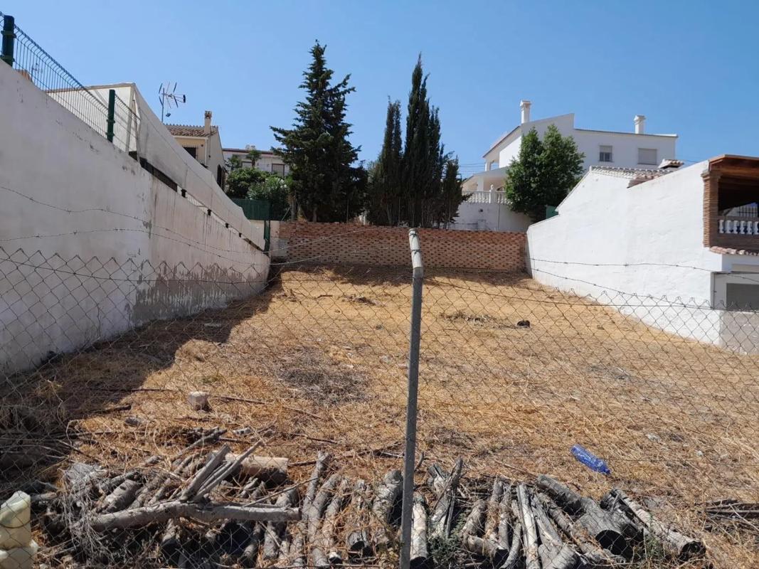 Terreno en venta en Alhaurín de la Torre, Malaga photo 1