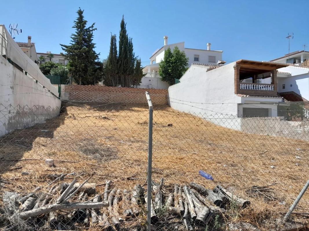 Terreno en venta en Alhaurín de la Torre, Malaga photo 2