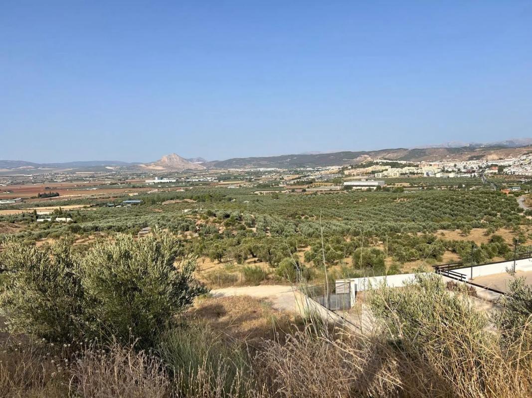 Terreno en venta en Antequera, Malaga photo 3