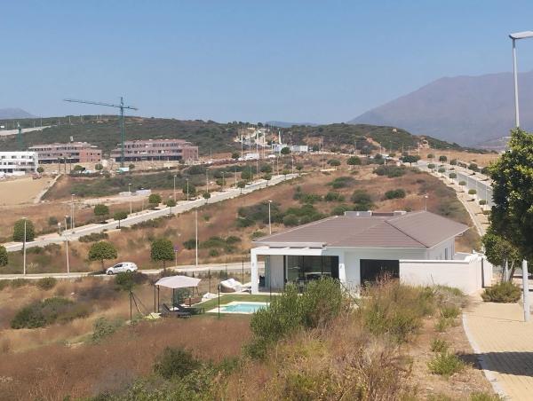 Terreno en Urbanización Finca Camarate Golf, 1 FincaCamarateGolfDP thumbnail 1
