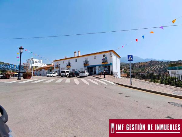 Terreno en calle del Parque, 3 thumbnail 1