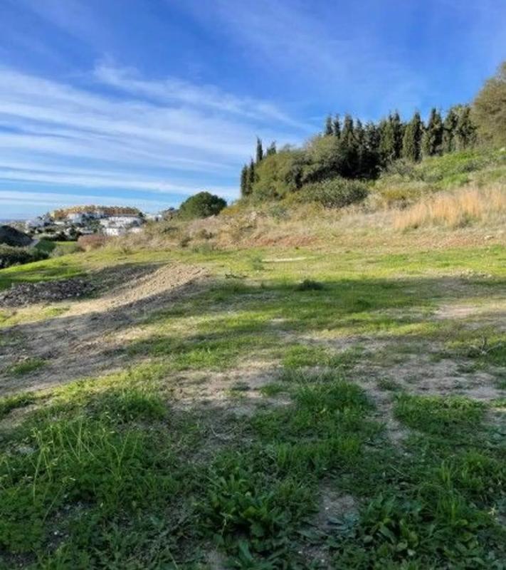 Land for sale in Estepona, Malaga photo 3