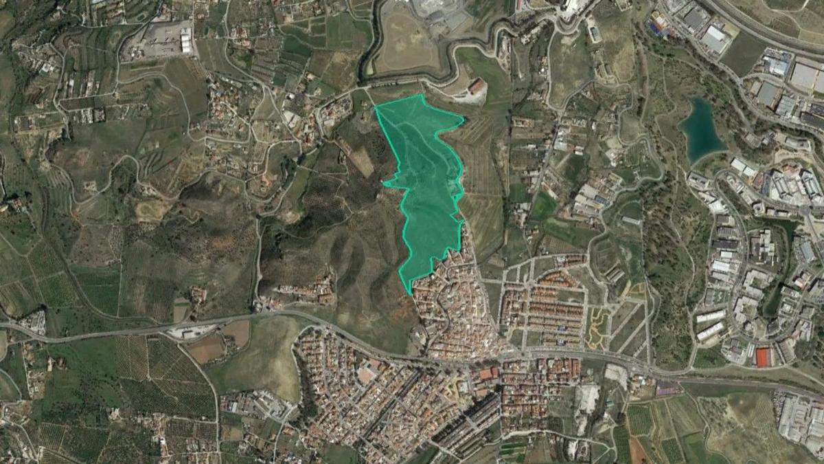 Terreno en venta en Málaga, Malaga photo 1