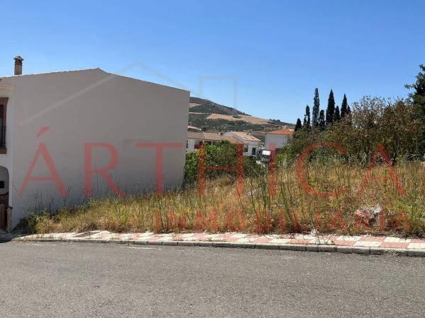 Terreno en calle Federico Garcia Lorca thumbnail 2