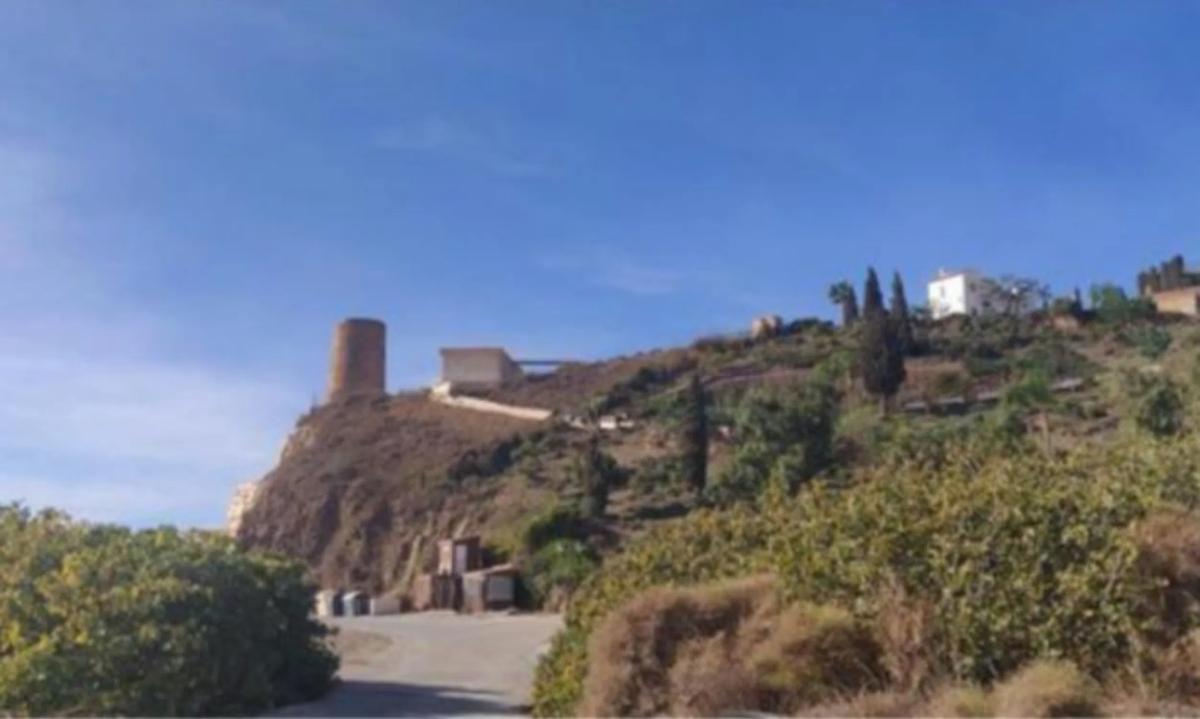Terreno en venta en Torrox, Malaga photo 1