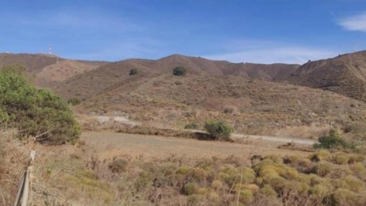 Terreno en venta en Torrox, Malaga photo 2