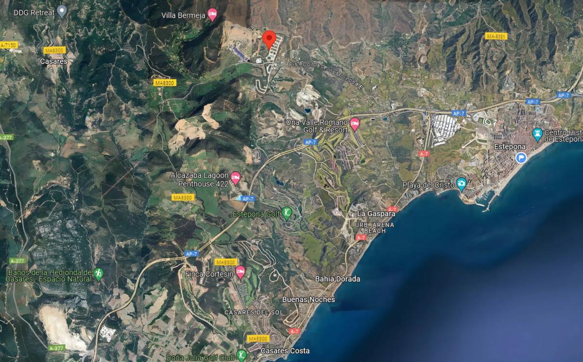 Działka na sprzedaż w Casares, Malaga photo 3