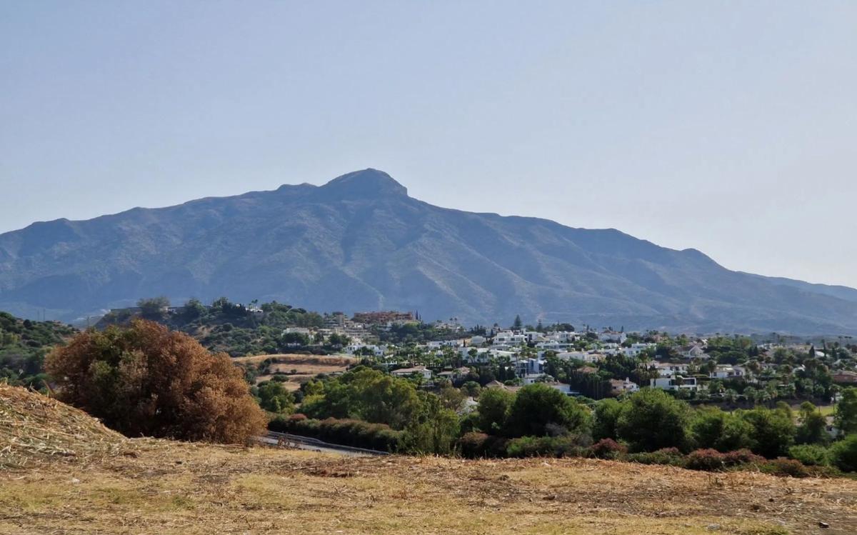 Terreno en venta en Benahavís, Malaga photo 4