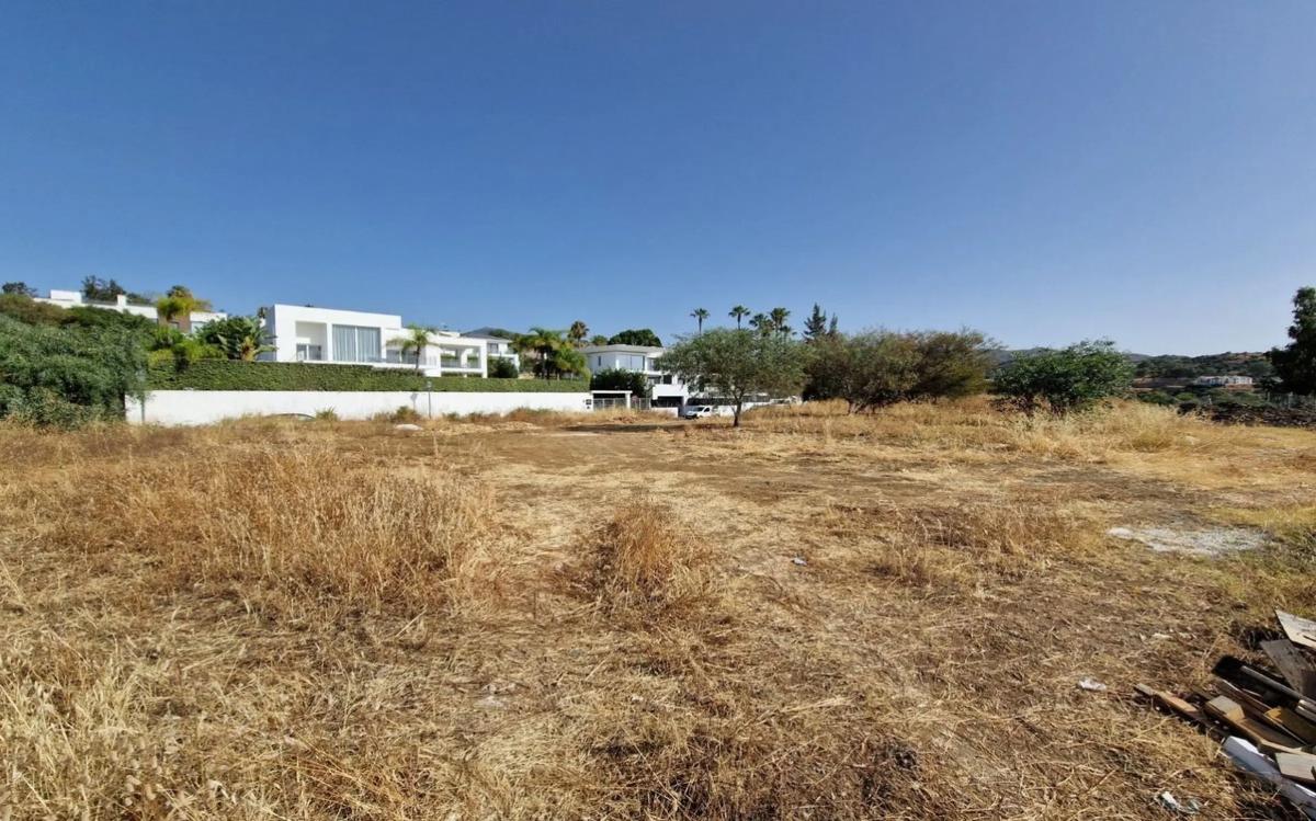 Terreno en venta en Benahavís, Malaga photo 3