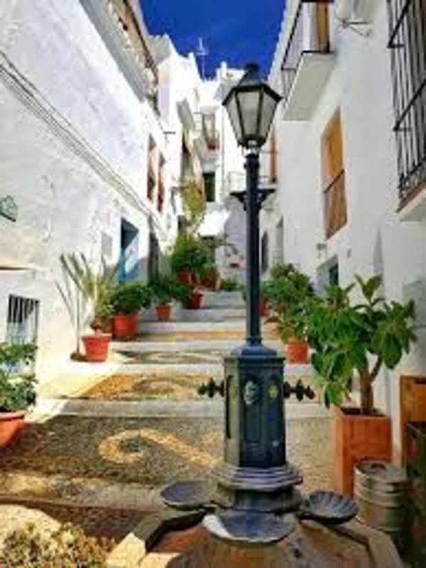 Terreno en venta en Cutar, Malaga photo 2
