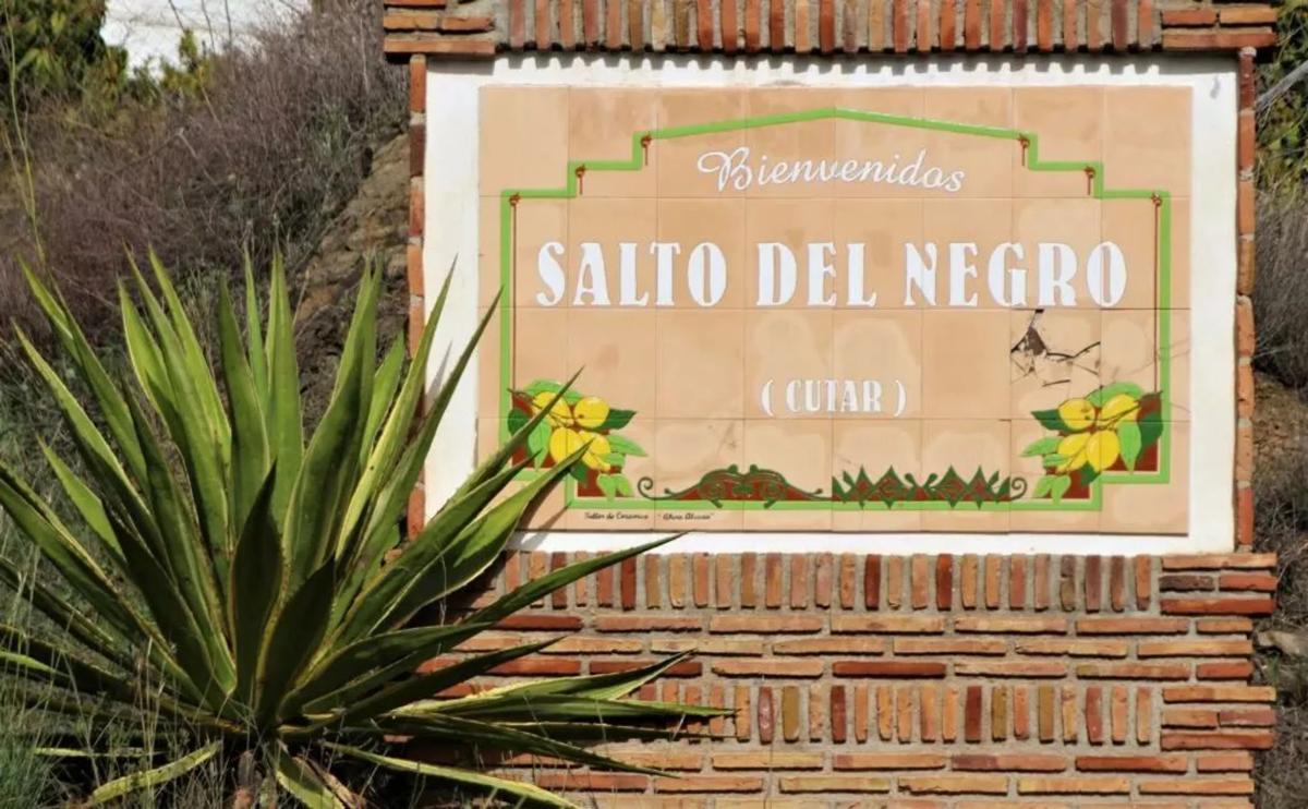 Terreno en venta en Cutar, Malaga photo 5
