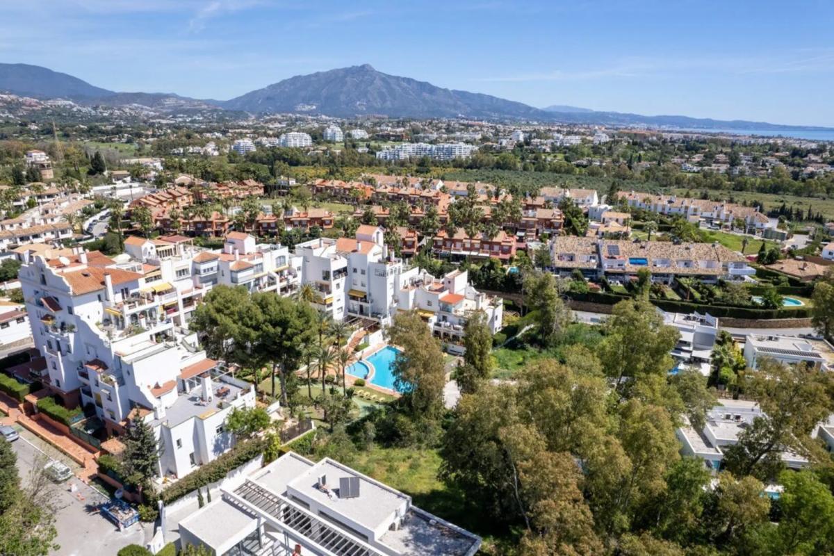 Terreno en venta en Estepona, Malaga photo 5