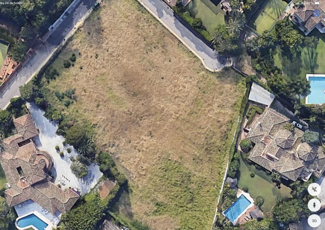 Terreno en venta en Marbella, Malaga photo 4