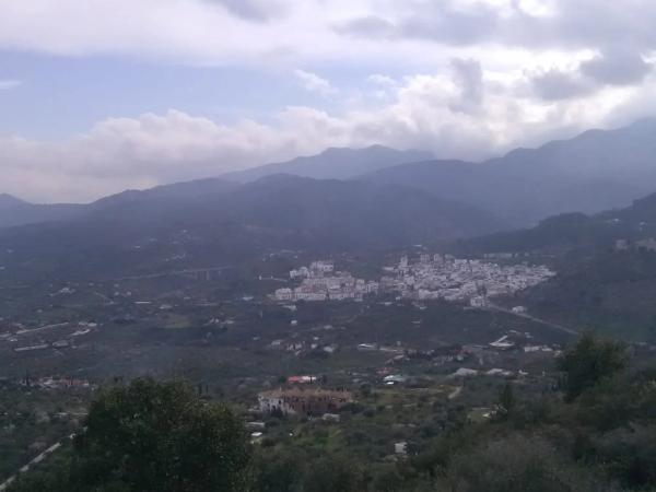 Terreno en Lugar Monda, 1 photo 1