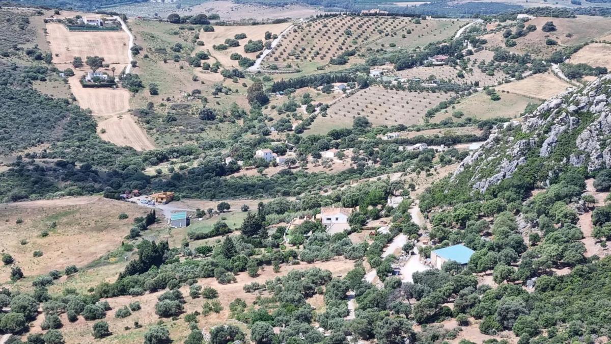 Działka na sprzedaż w Casares, Malaga photo 4