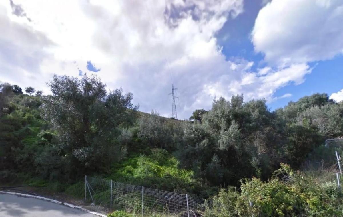 Terreno en venta en Marbella, Malaga photo 1