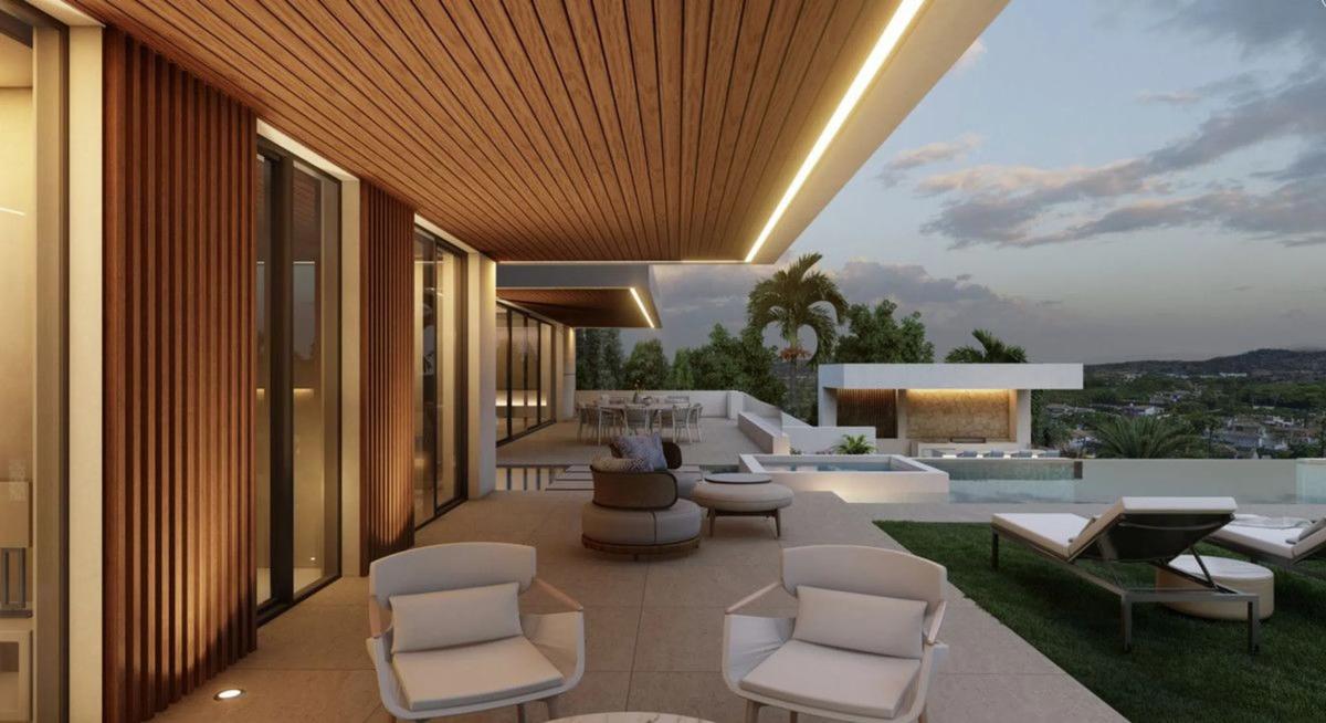 Terreno en venta en Marbella, Malaga photo 2