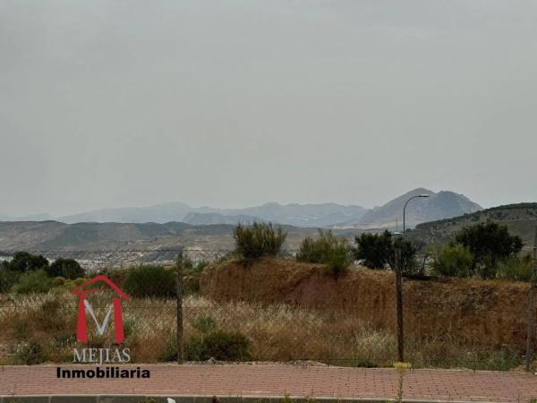 Terreno en Bobadilla - Bobadilla Estación - La Joya photo 2