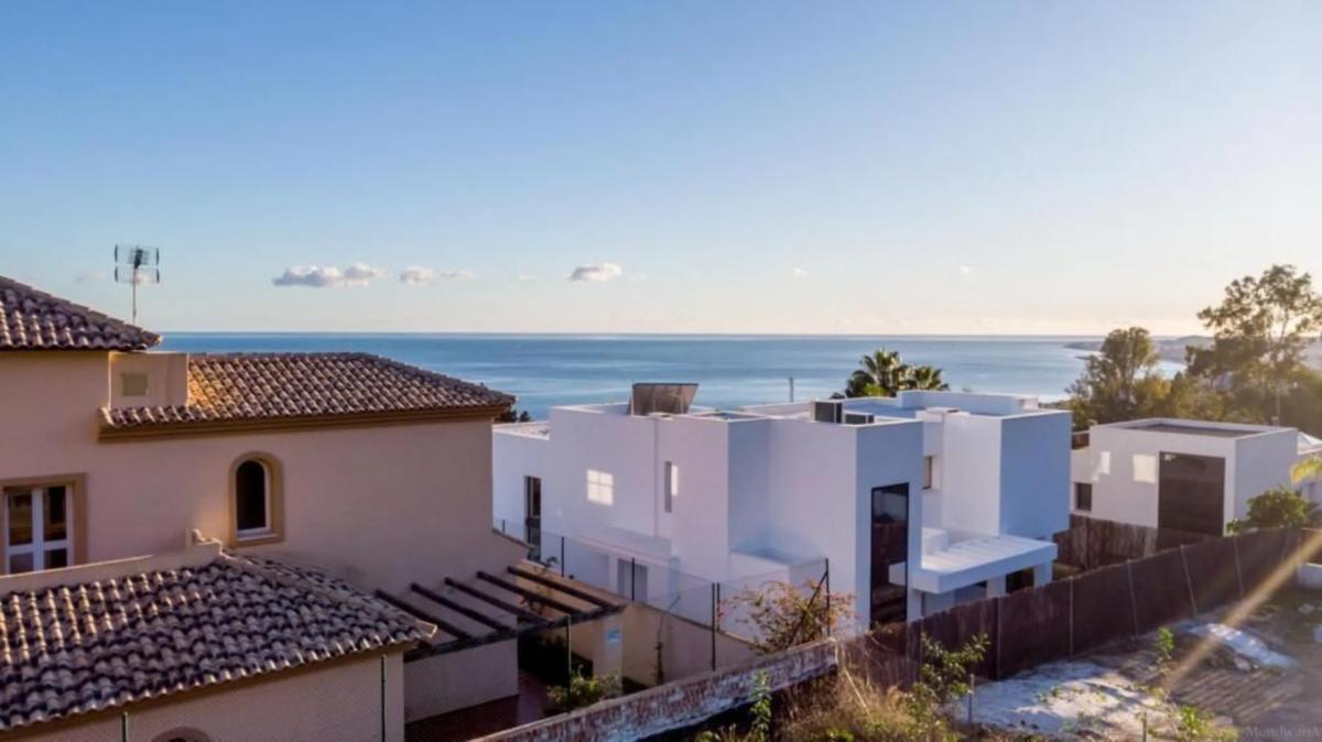 Terreno en venta en Benalmádena, Malaga photo 1
