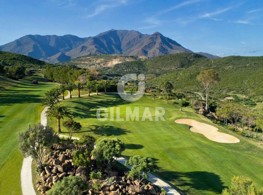 Terreno en venta en Estepona, Malaga photo 1