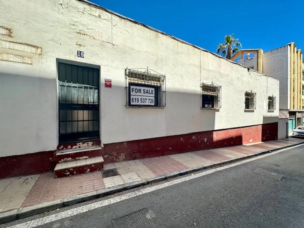 Terreno en venta en Marbella, Malaga photo 2