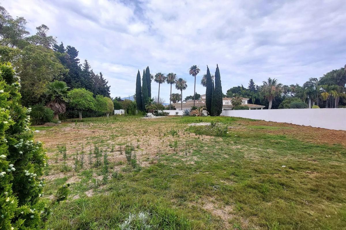 Działka na sprzedaż w Marbella, Malaga photo 4