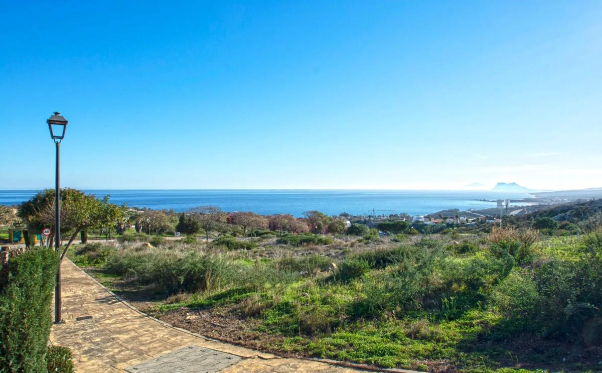 Terreno en venta en Manilva, Malaga photo 2