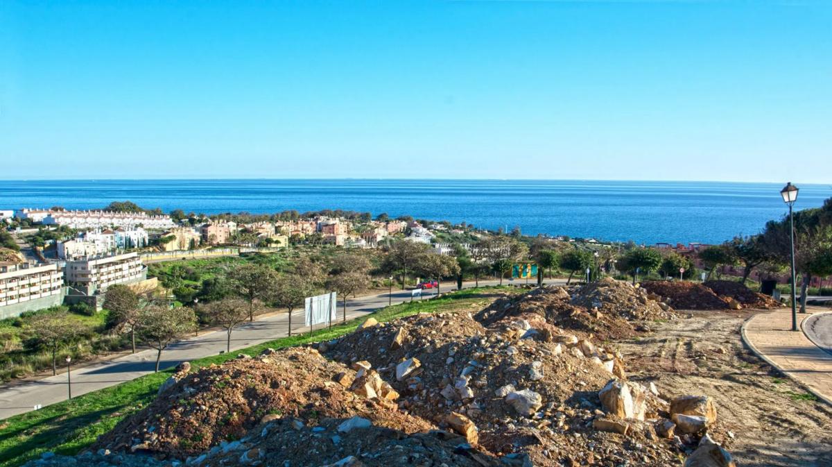 Terreno en venta en Manilva, Malaga photo 4