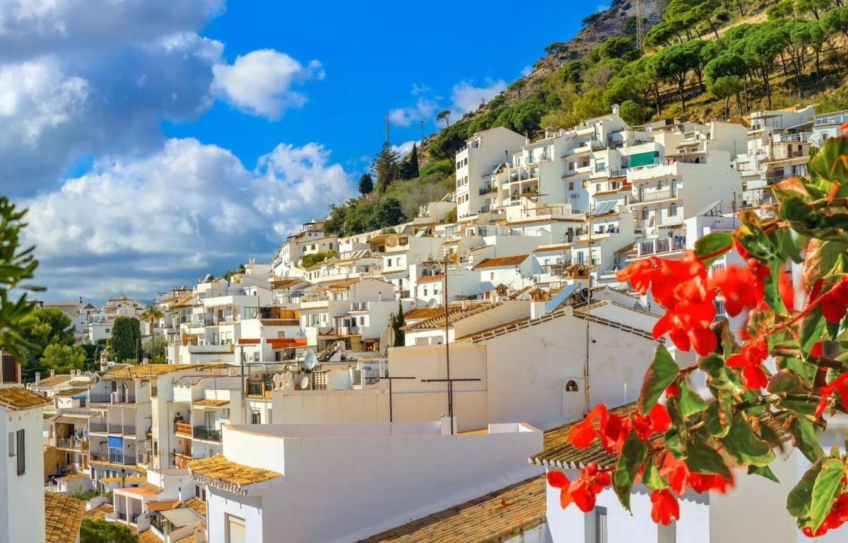 Działka na sprzedaż w Mijas, Malaga photo 1