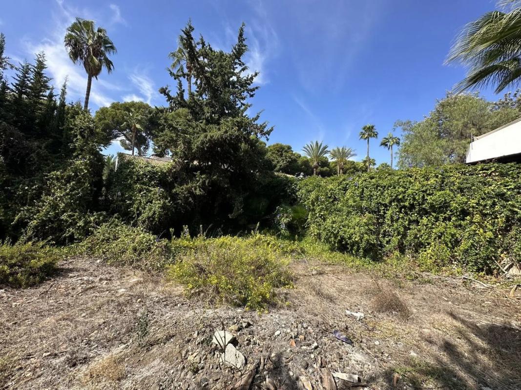 Terreno en venta en Marbella, Malaga photo 4