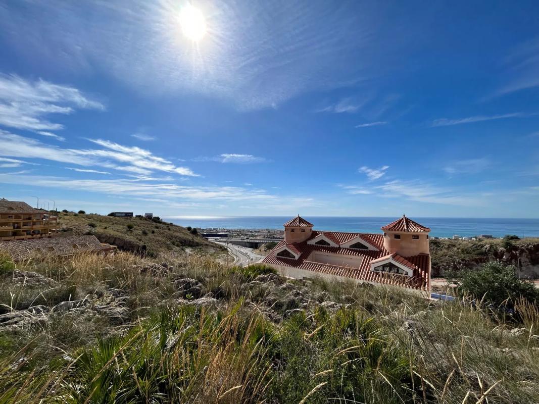 Terreno en venta en Benalmádena, Malaga photo 2
