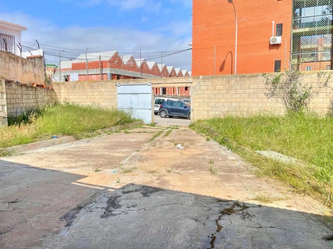 Участок земли на продажу в Велес-Малага, Малага photo 2