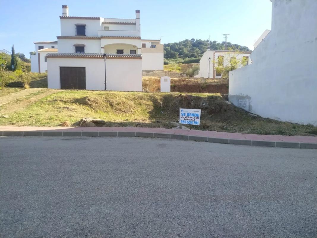 Land for sale in Casabermeja, Malaga photo 1