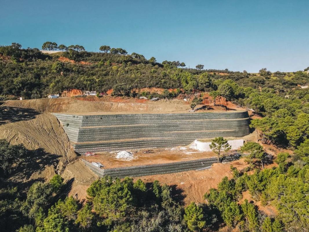 Terreno en venta en Estepona, Malaga photo 4