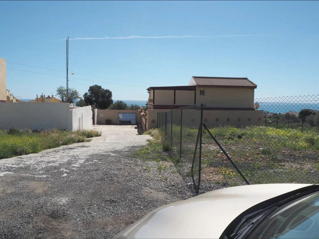 Terreno en venta en Torremolinos, Malaga photo 1
