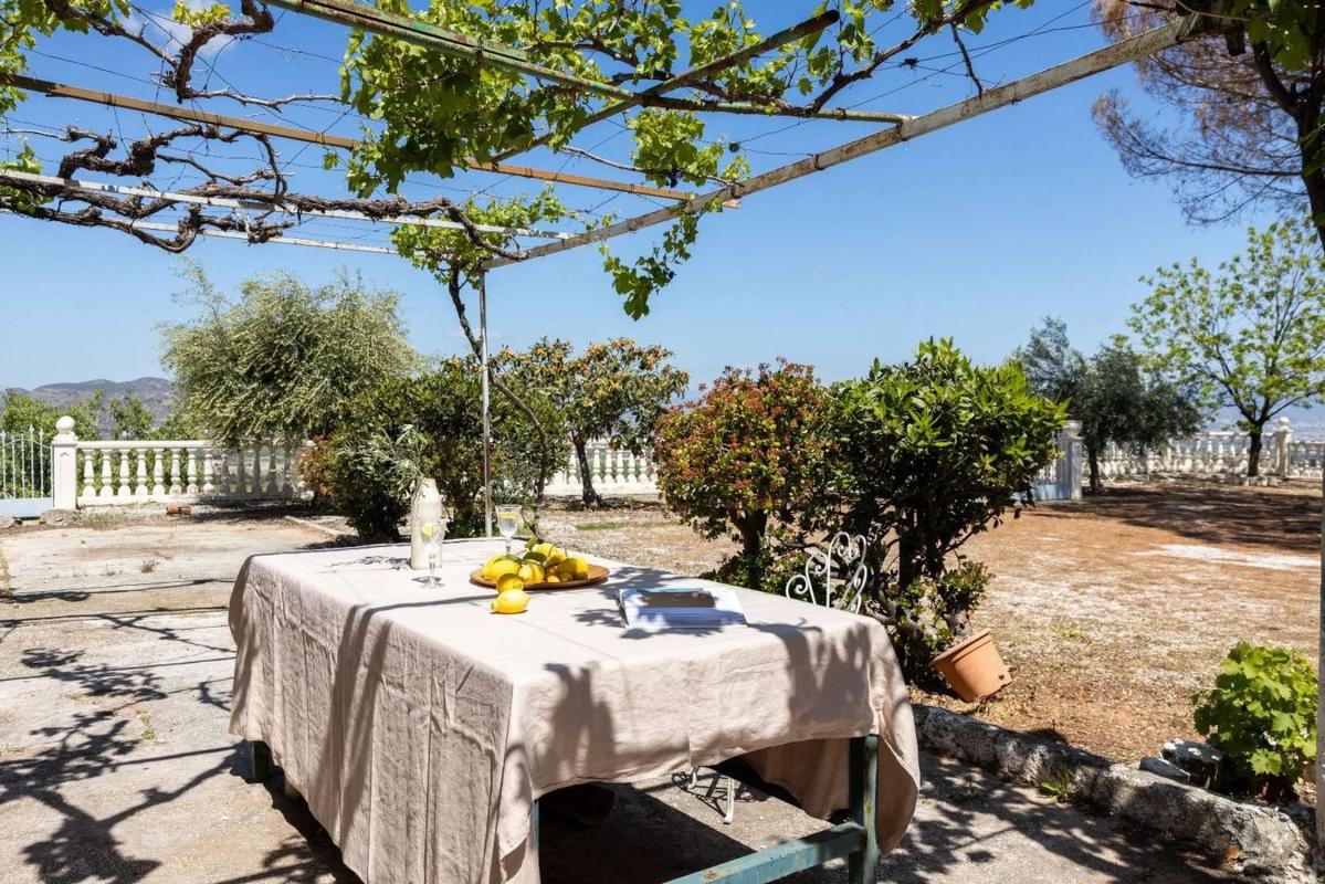 Terreno en venta en Alhaurín de la Torre, Malaga photo 2