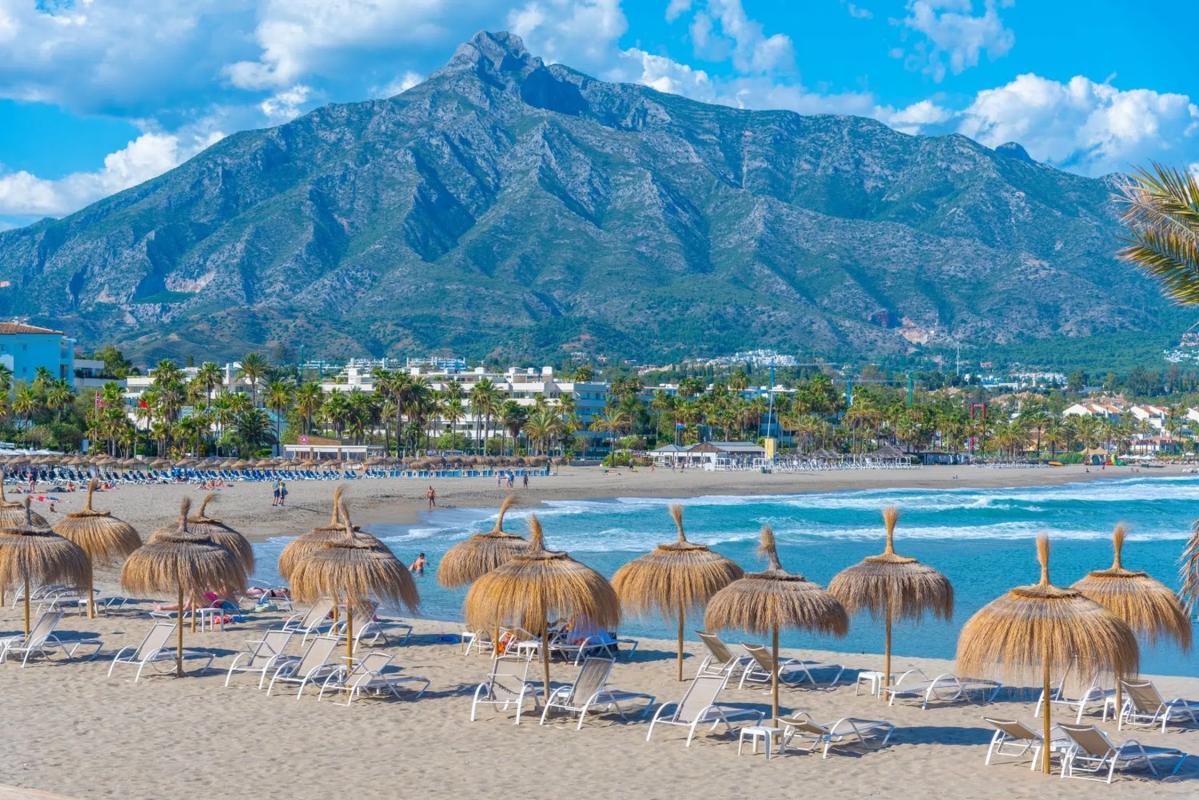 Działka na sprzedaż w Marbella, Malaga photo 4