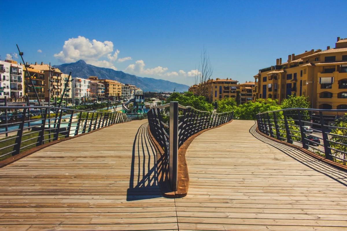 Działka na sprzedaż w Marbella, Malaga photo 5