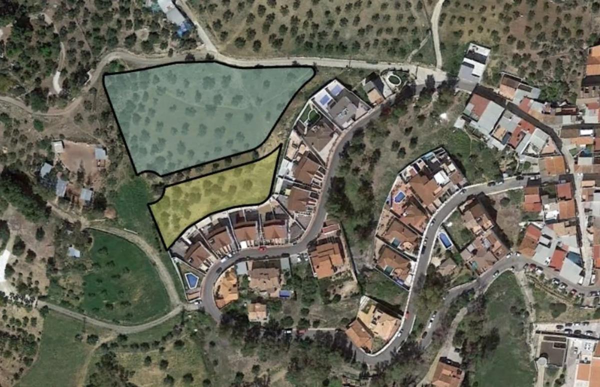 Terreno en venta en Alora, Malaga photo 1