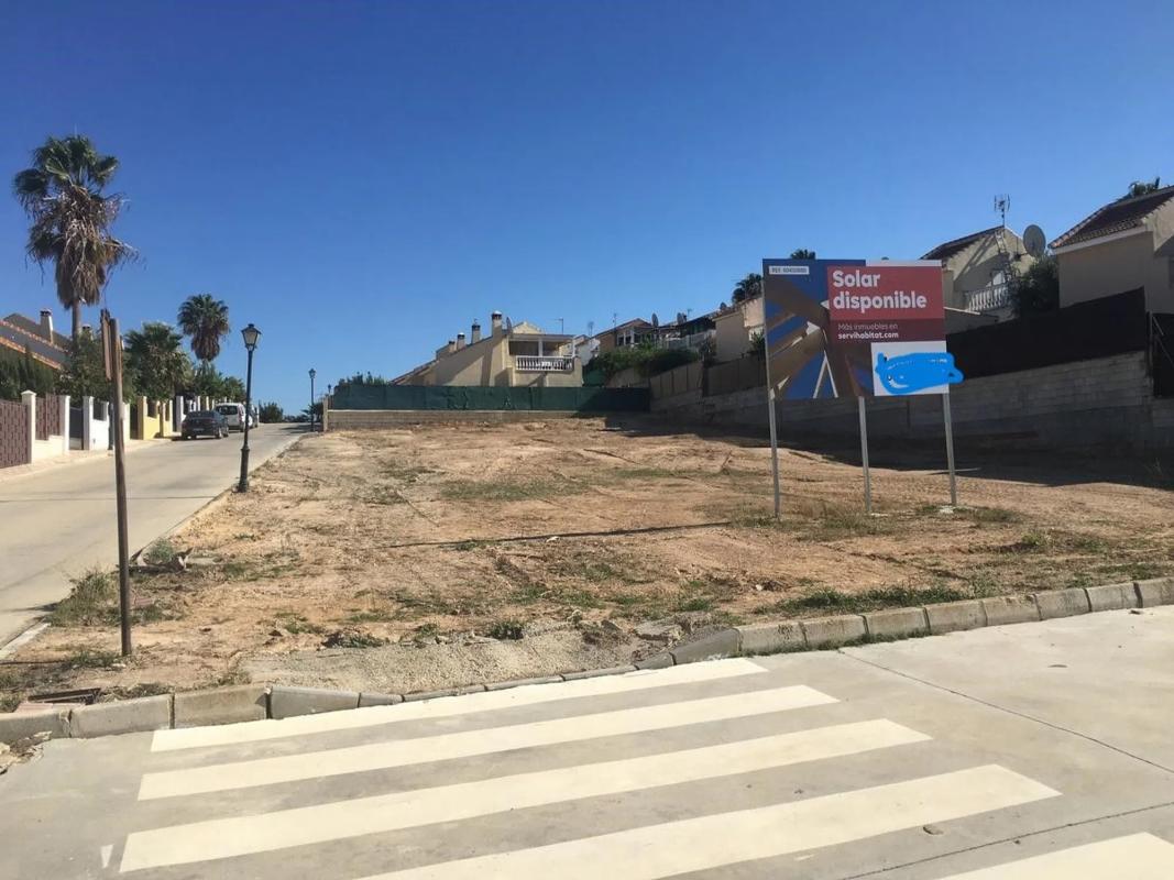 Terreno en venta en Fuente de Piedra, Malaga photo 2