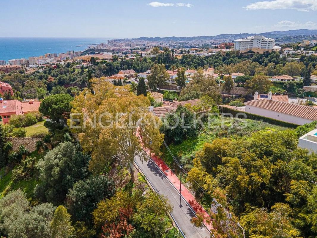 Terreno en venta en Fuengirola, Malaga photo 3