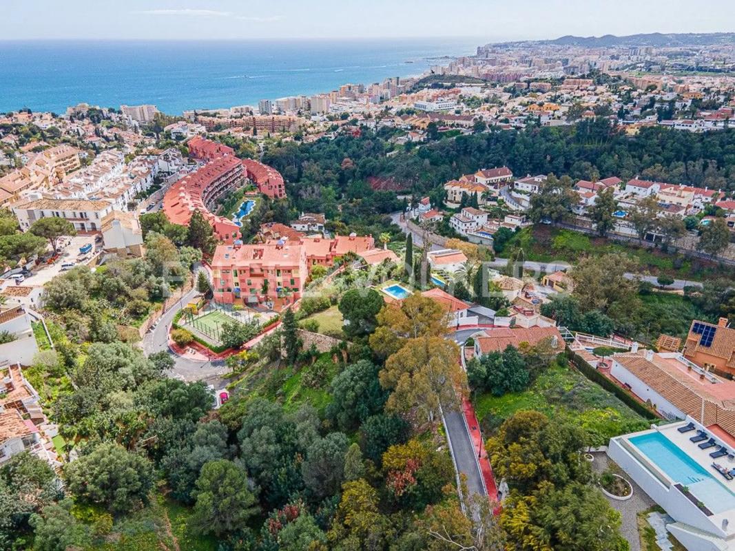 Terreno en venta en Fuengirola, Malaga photo 4