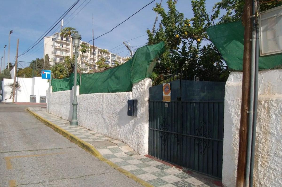 Terreno en venta en Nerja, Malaga photo 2
