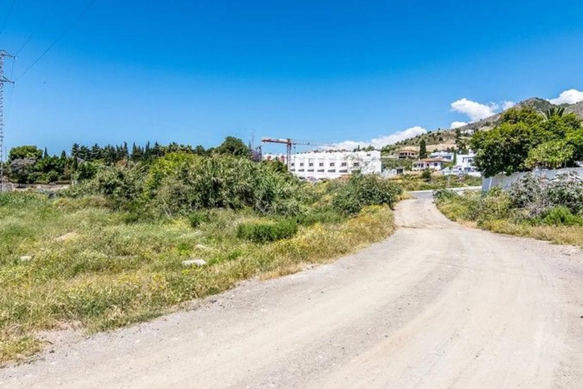 Działka na sprzedaż w Nerja, Malaga photo 4